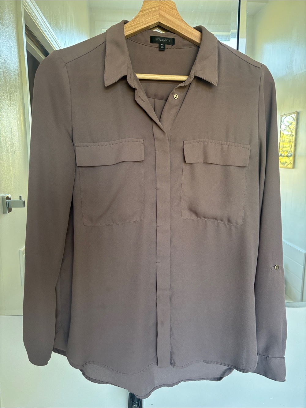 Dynamite Taupe Long-Sleeve Button-Down Shirt